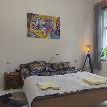 Liberation!! Апартаменты